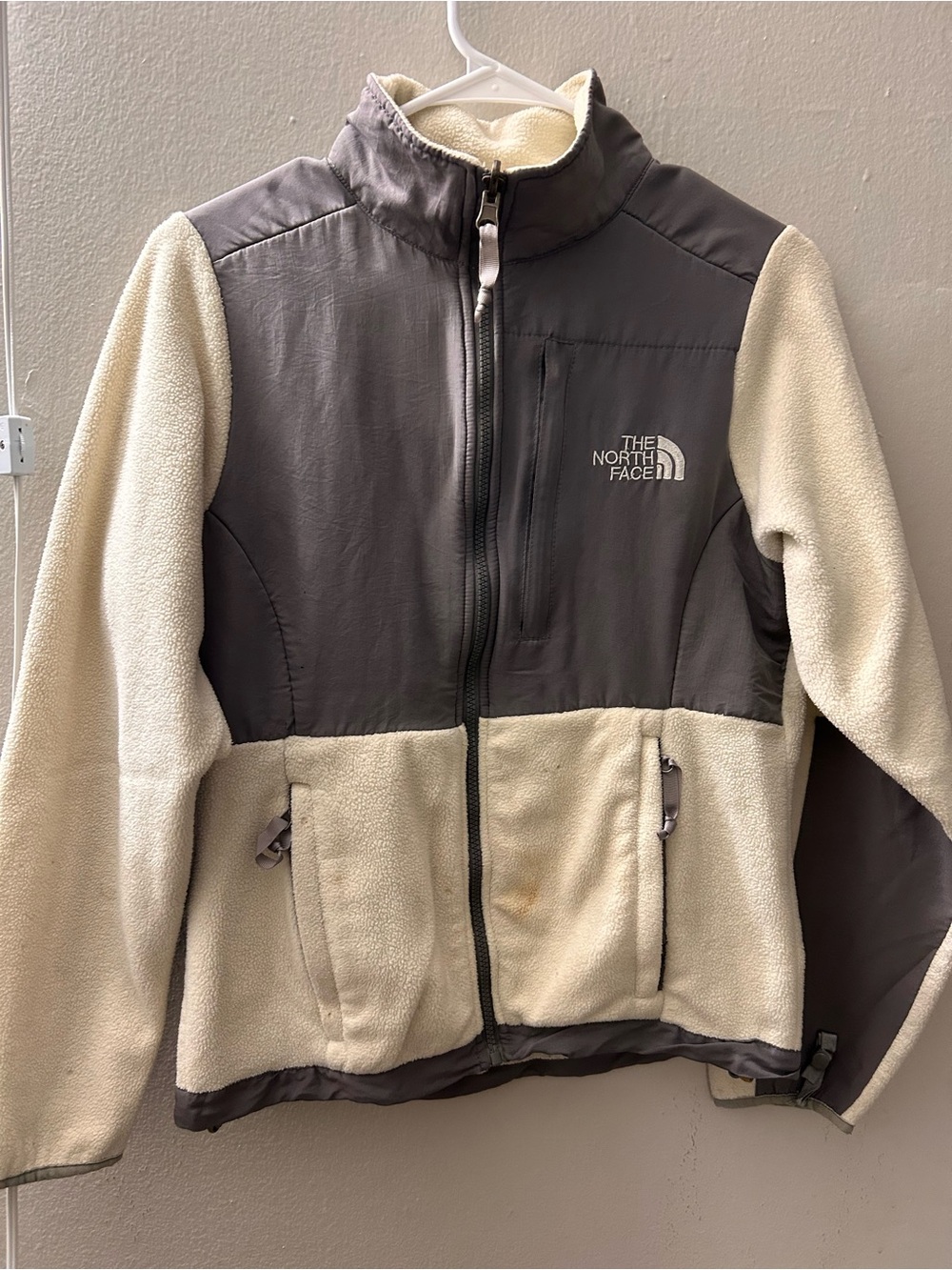 The North Face Gray and Cream Fleece Jacket with Chest Zip Pocket